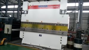 WЦ67К НЦ Хидрауличне пресе закоииљ 400Т4000